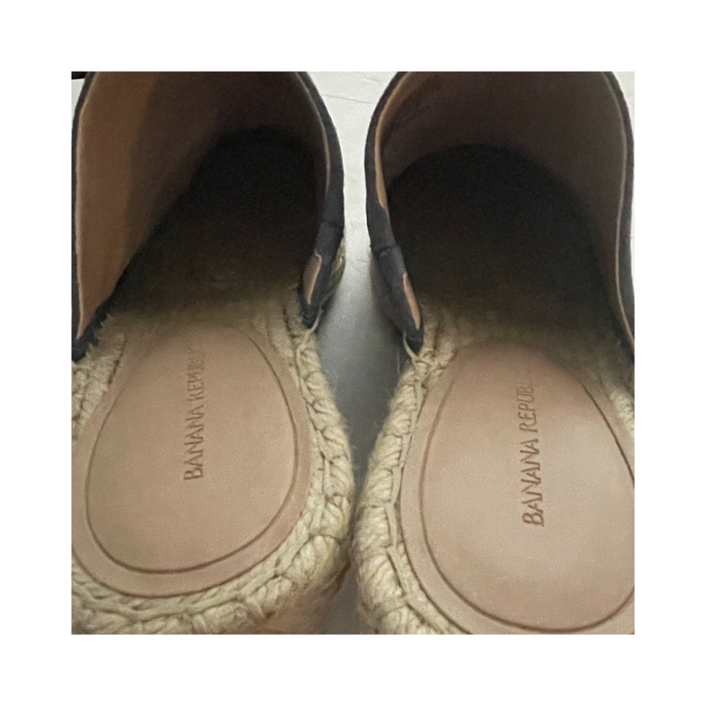 NWOT Banana Republic Suede Espadrille  Slip-on Mule with Wedge Heel - Picture 4 of 12